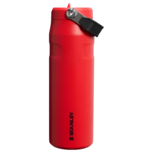 Stanley Aerolight iceflow vandflaske 0,7 liter i rød, chili farve fra siden